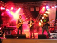 PETER MARKUS BAND - SUPPORT EDO ZANKI "Alles was z&auml;hlt"-Tour - STADTHALLE BRAKEL